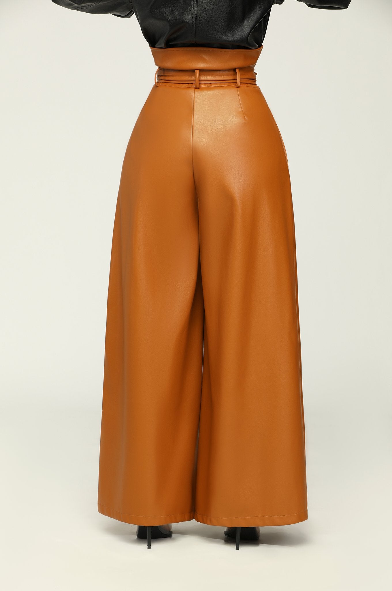 SET THE MOOD LEATHER WIDE LEG PANTS- BROWN