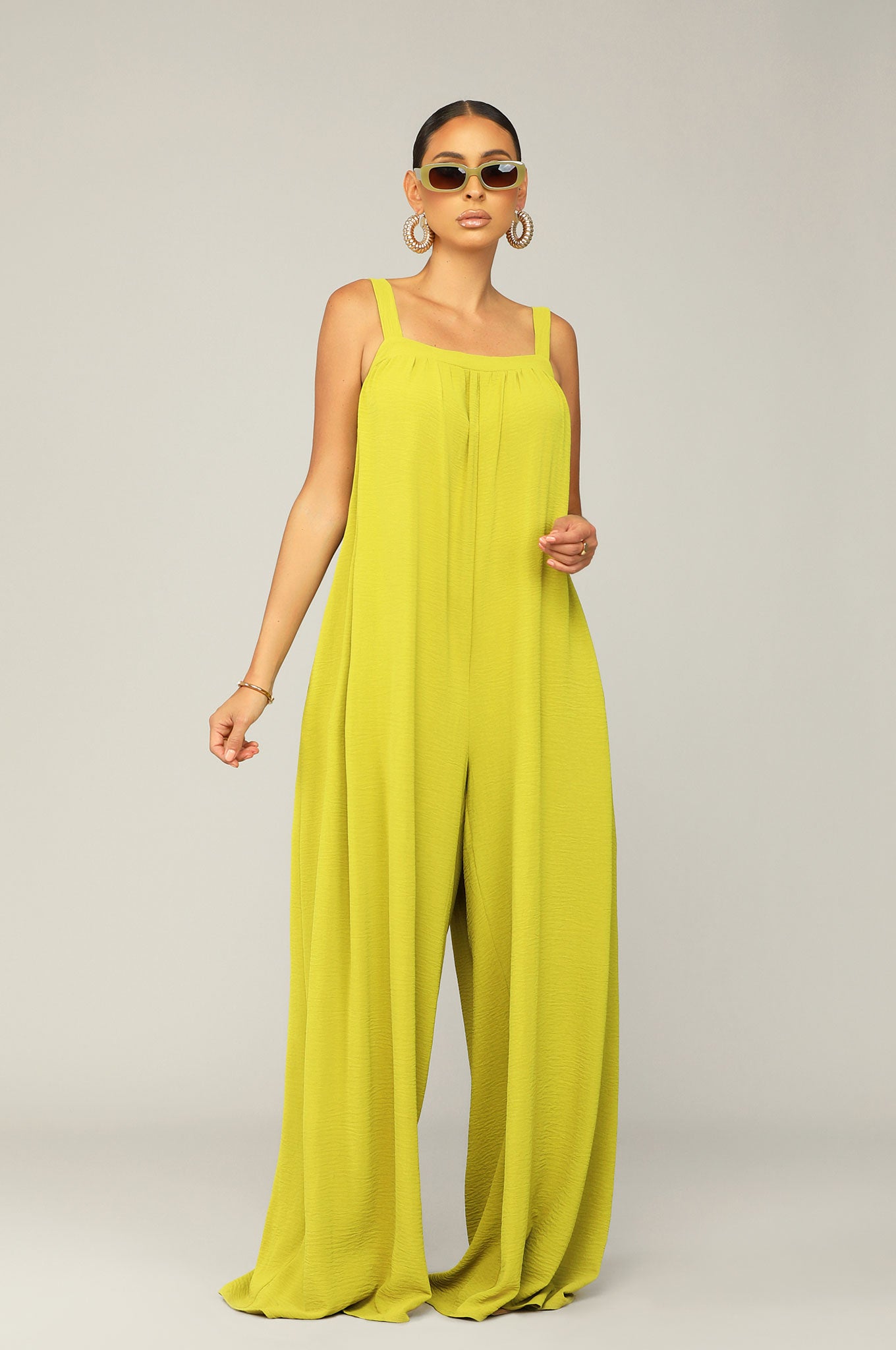 FREE RANGE JUMPSUIT- GREEN [PRE-ORDER 6/30] - Kosmios