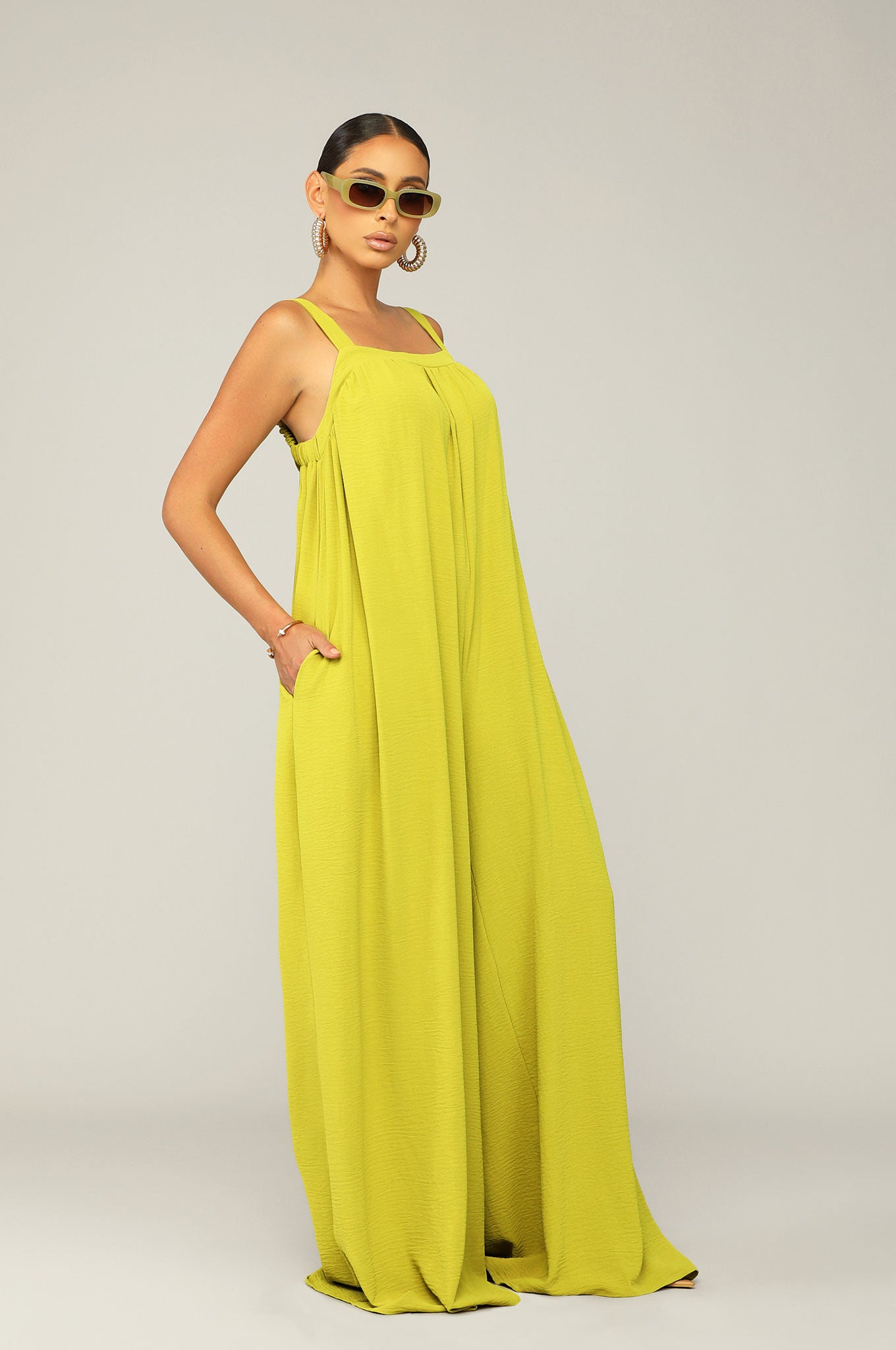 FREE RANGE JUMPSUIT- GREEN [PRE-ORDER 6/30] - Kosmios