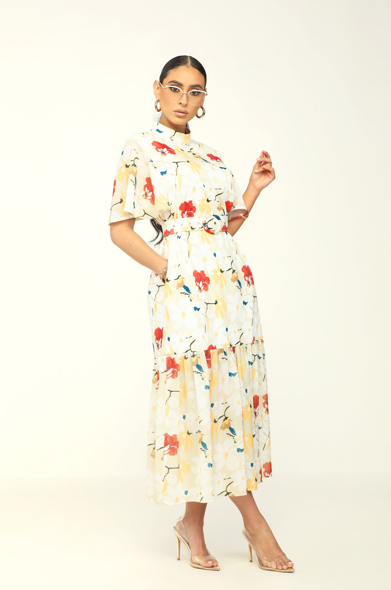BLOOMED BEAUTY FLORAL PRINT BELTED MIDI DRESS - Kosmios